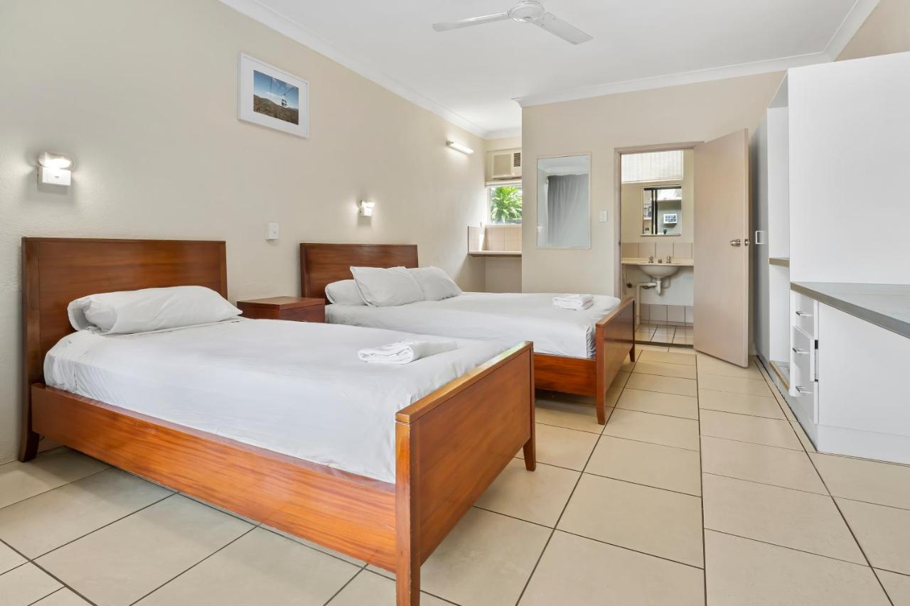 Hotel Tropiq Cairns Esterno foto