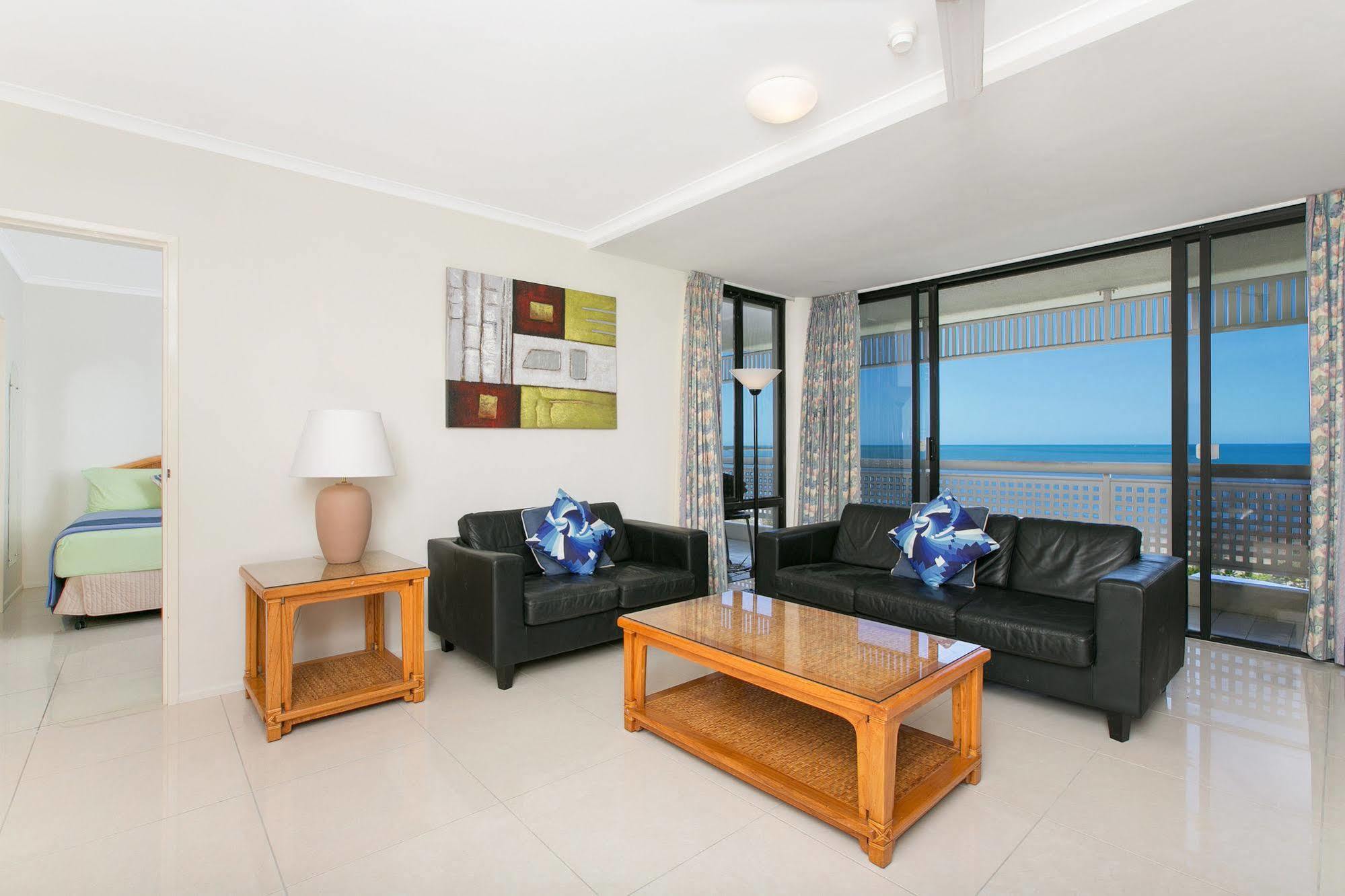 Hotel Tropiq Cairns Esterno foto