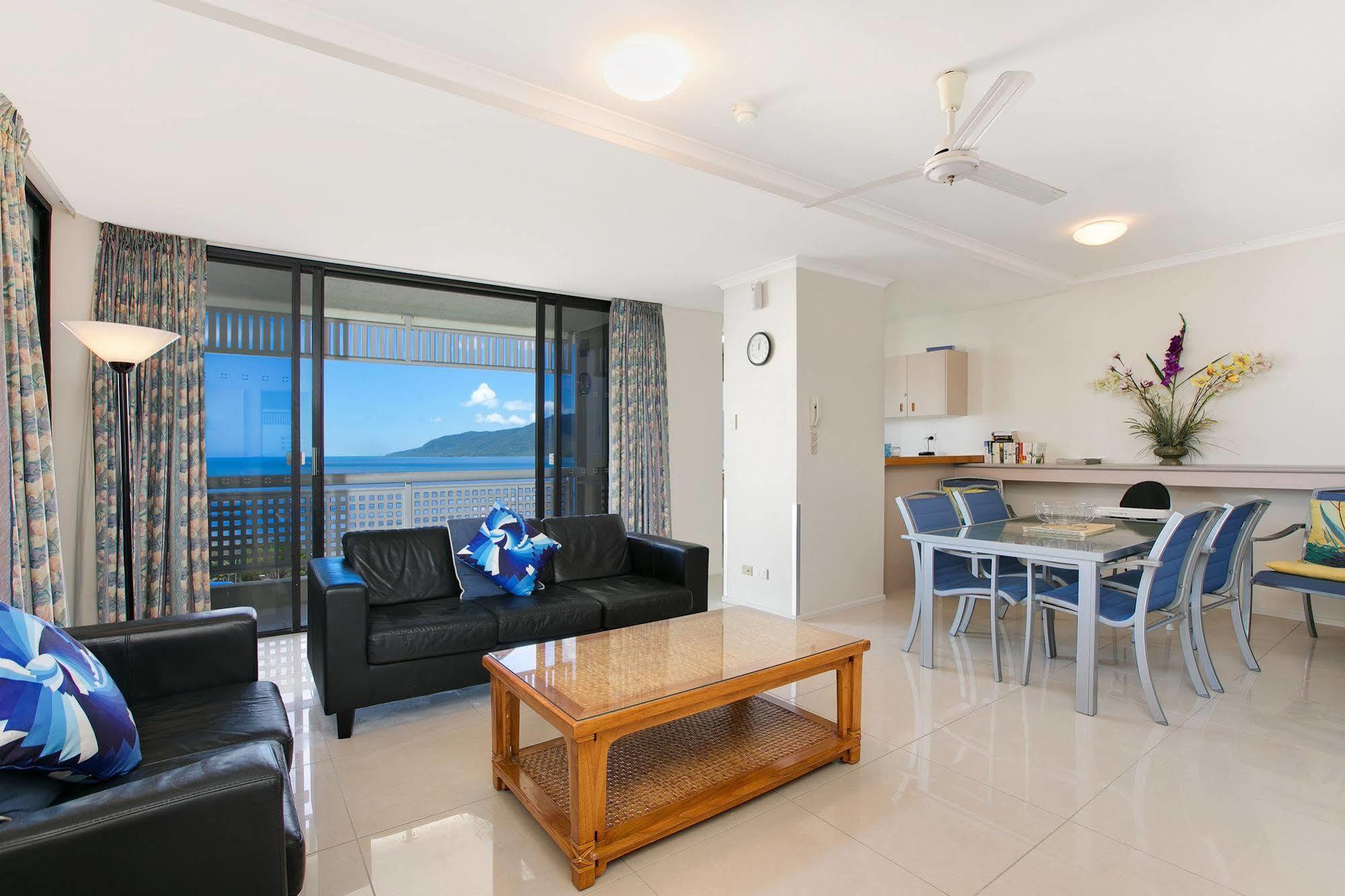 Hotel Tropiq Cairns Esterno foto